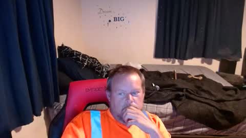 Snapshot of pecker40 chatting on October 30, 12:44 am pecker40 online show from October 30, 12:44 am