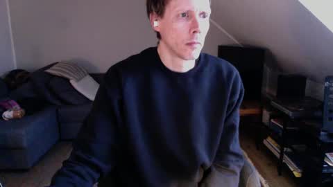 Arno online show from February 22, 2:52 pm