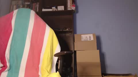 pedrojlennon281966 online show from May 1, 9:42 pm