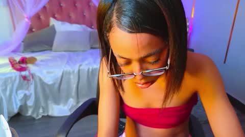 peneelopeecute online show from March 14, 11:53 pm