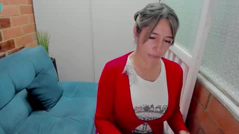 Penelope online show from January 10, 7:30 pm