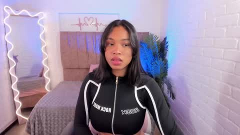 penelope online show from March 3, 10:38 am