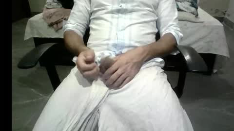 loving eyes online show from September 16, 6:00 pm