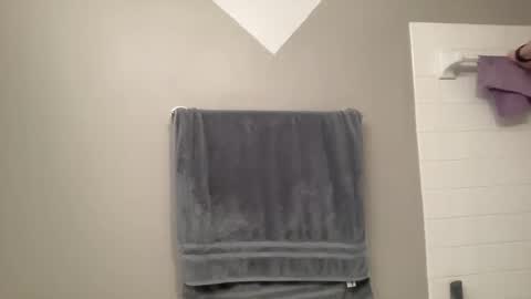 perfectsize1977 online show from December 3, 6:55 pm