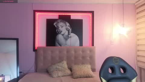 perla_lovely online show from May 6, 12:55 pm