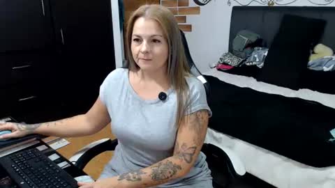 goloza online show from July 12, 2:26 am