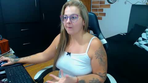 goloza online show from November 18, 3:20 am