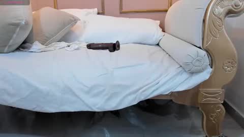 PerlaPreciosa online show from October 26, 4:57 am