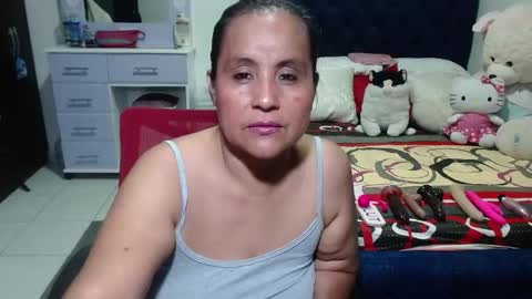 Snapshot of pervert_mommy_x chatting on September 13, 12:07 pm SAMY online show from September 13, 12:07 pm