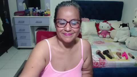 Snapshot of pervert_mommy_x chatting on October 1, 11:31 am SAMY online show from October 1, 11:31 am