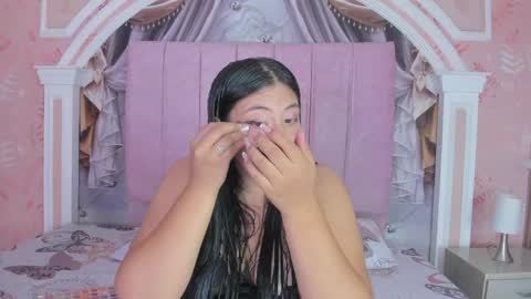 Lily online show from April 7, 11:29 pm