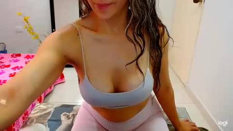 linda online show from December 15, 4:03 pm