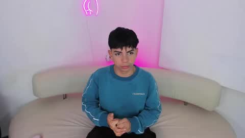 Peter online show from October 4, 7:44 pm