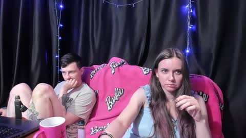 Snapshot of peternights chatting on September 14, 7:59 pm Maximus online show from September 14, 7:59 pm