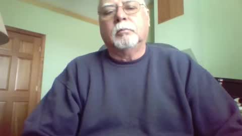 peterofthewoods online show from November 25, 7:45 pm