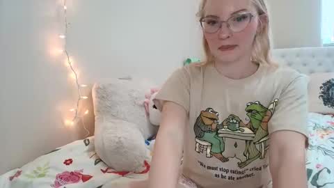 Little cupcake online show from November 11, 6:32 pm