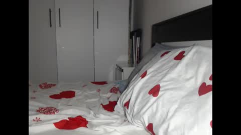petite_danielle online show from May 24, 6:47 pm