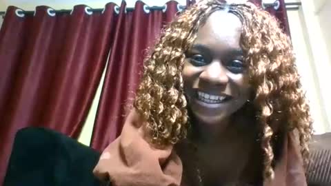 linsey online show from May 26, 12:44 pm