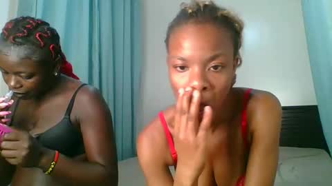 luxe online show from April 11, 6:01 pm