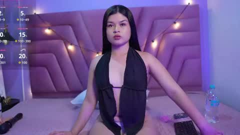 petitelittlemissy online show from July 16, 3:10 am