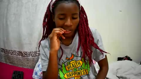 petitetasha online show from September 23, 12:43 pm