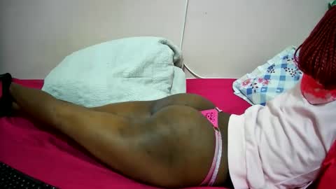 petitetasha online show from September 11, 10:27 am