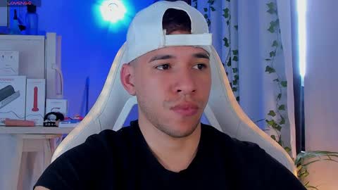 Petter  Coleman online show from April 18, 7:07 pm