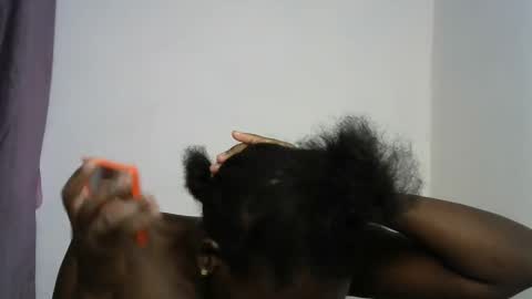 Snapshot of pettite_cora1 chatting on October 5, 7:54 pm pettite_cora1 online show from October 5, 7:54 pm