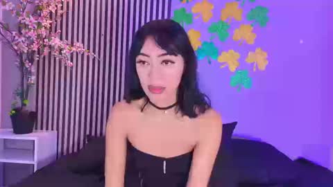 Peyton Louise online show from March 25, 1:07 pm