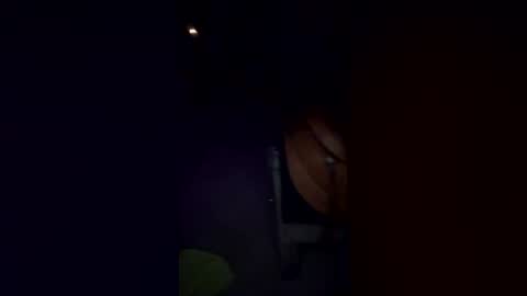 ph3n0m1963 online show from April 9, 5:55 am