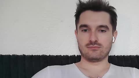 PhilipBorison online show from February 22, 9:45 am