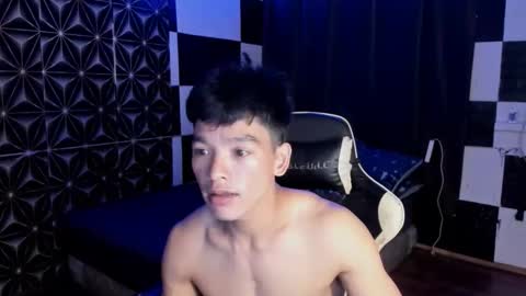 AJ online show from October 24, 2:07 pm