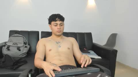 Philip online show from March 23, 9:20 pm