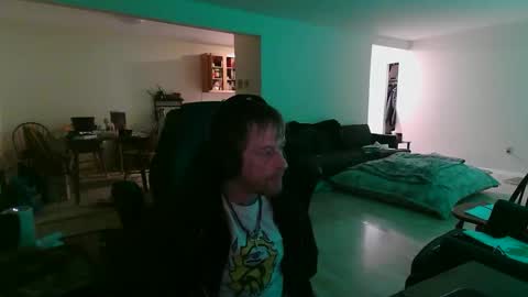phrostdd online show from May 4, 2:29 am