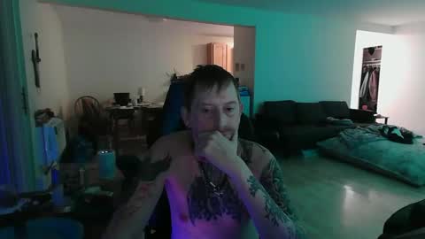 phrostdd online show from March 24, 2:17 am