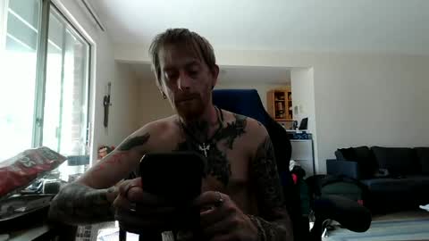 phrostdd online show from June 14, 6:54 pm