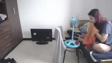 izzy online show from May 21, 6:47 pm