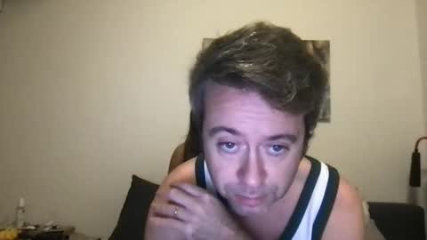 pia_couple online show from November 23, 10:19 pm