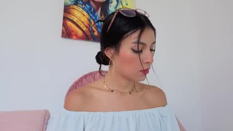 Liz online show from May 5, 8:36 pm