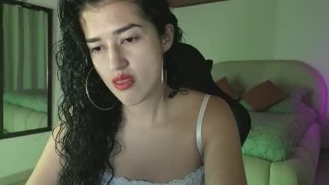 piama_burnss online show from April 30, 11:53 pm