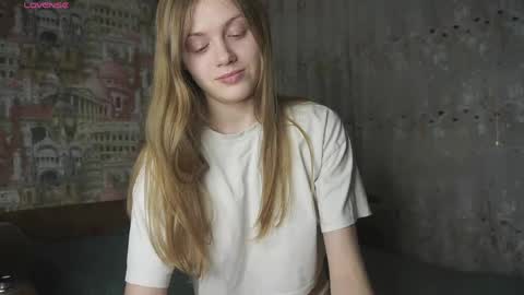 Kate online show from April 14, 6:11 pm