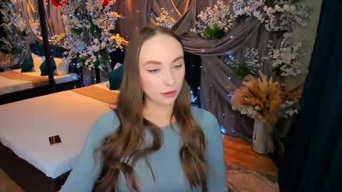 Emelie online show from February 25, 7:16 pm