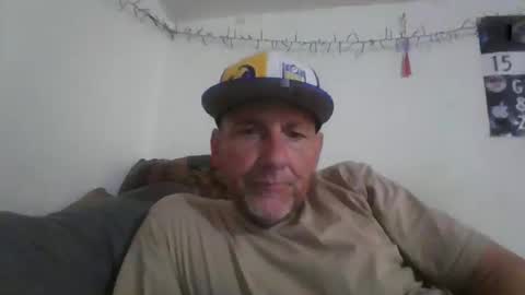 pierce702420 online show from April 3, 12:28 am