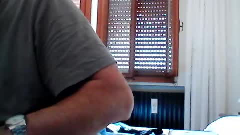 pierinolapeste1 online show from June 14, 8:16 am