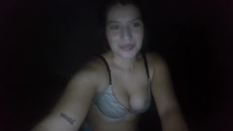 Snapshot of piink_mila chatting on September 26, 3:14 am Mila online show from September 26, 3:14 am