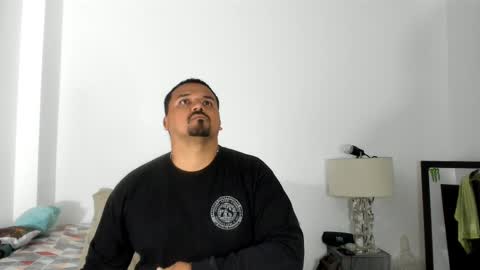 pikoro_gomez online show from October 7, 12:17 am