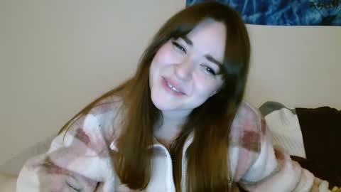 PilloGoddess online show from January 7, 11:05 am