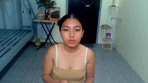 pinay_aangel online show from May 25, 10:10 am