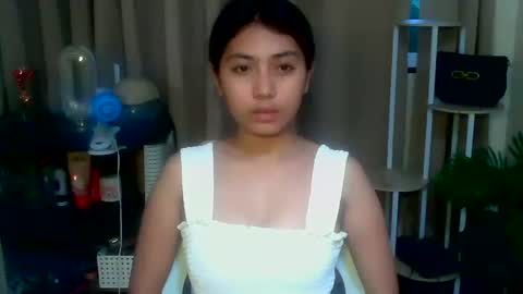 pinay_aangel online show from April 6, 7:53 am