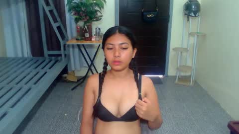 pinay_aangel online show from May 21, 3:57 am
